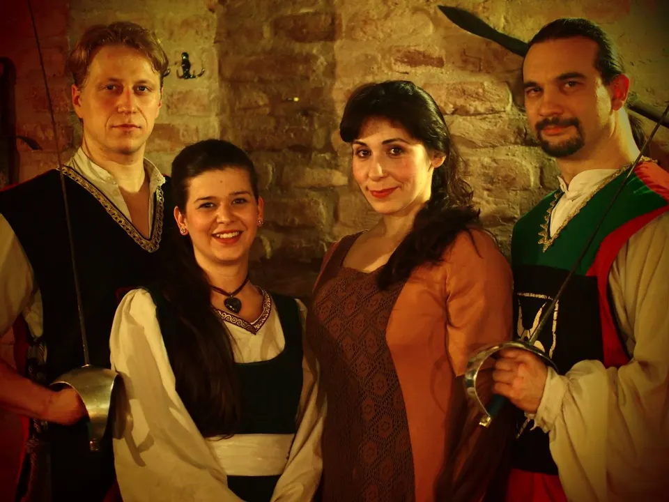 Sir-Lancelot-hello-etterem-lovagok