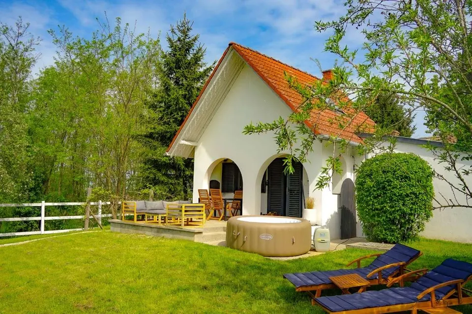 Szigetváron luxus apartmanban 2 fő részére szállás - Fehér Borházban – 1. kép