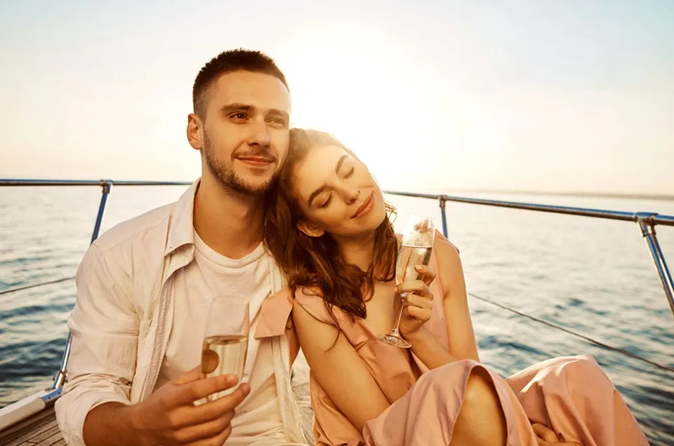 Romantikus vitorlázás kettesben a Balatonon,hajóskapitánnyal – 1. kép