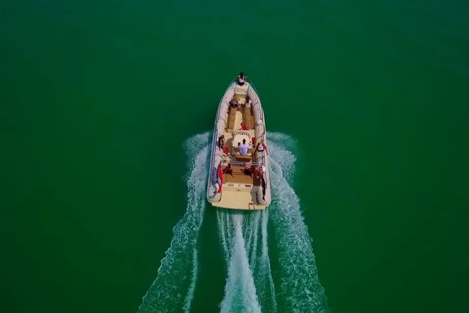 Speed boat, motorcsónakos száguldás a Balatonon – 1. kép