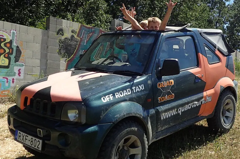 30 perces Offroad terepjárós élményvezetés, gyerekeknek is – 1. kép